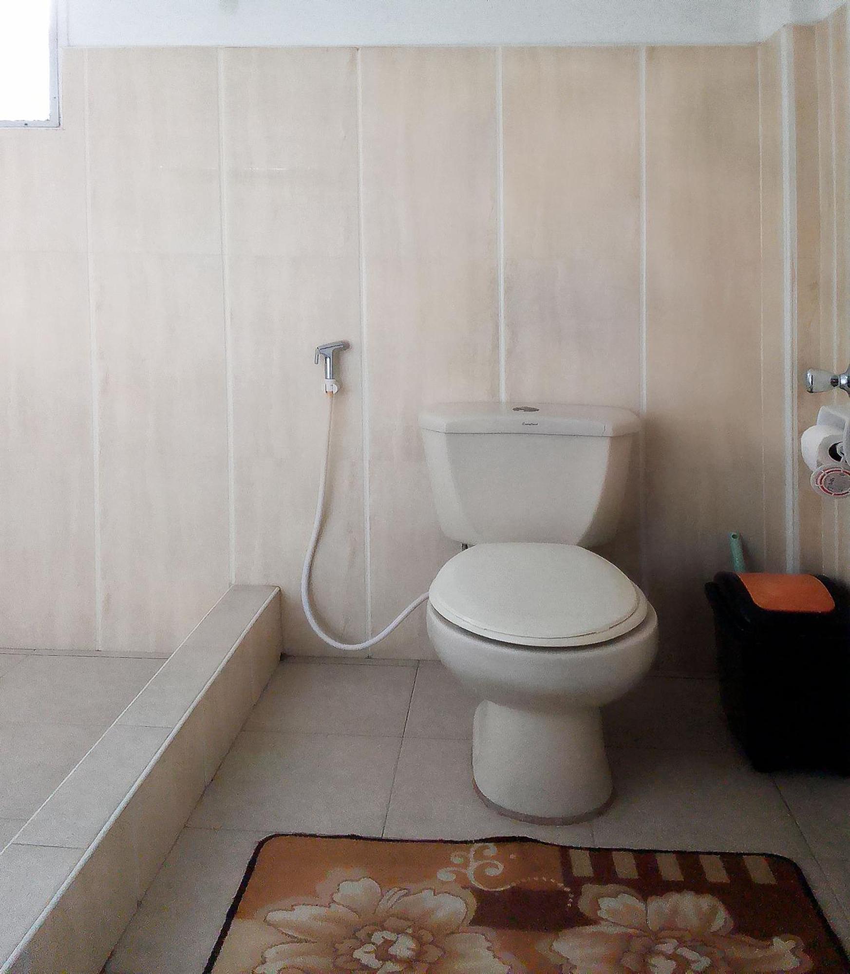 Leizel'S Bed & Breakfast Palompon Εξωτερικό φωτογραφία