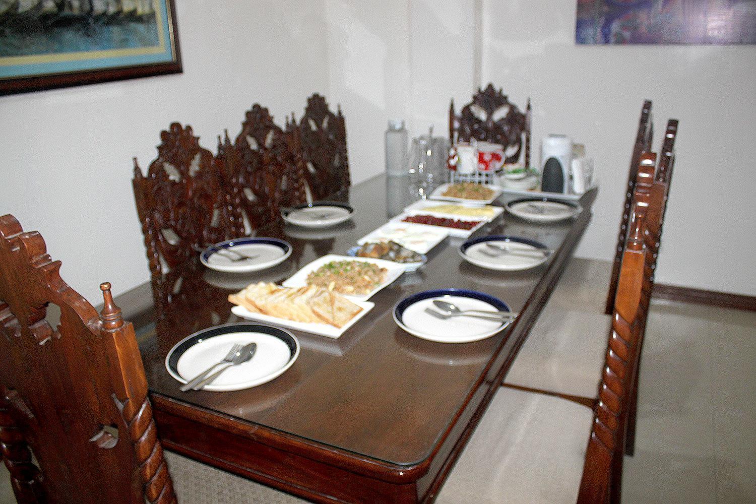 Leizel'S Bed & Breakfast Palompon Εξωτερικό φωτογραφία