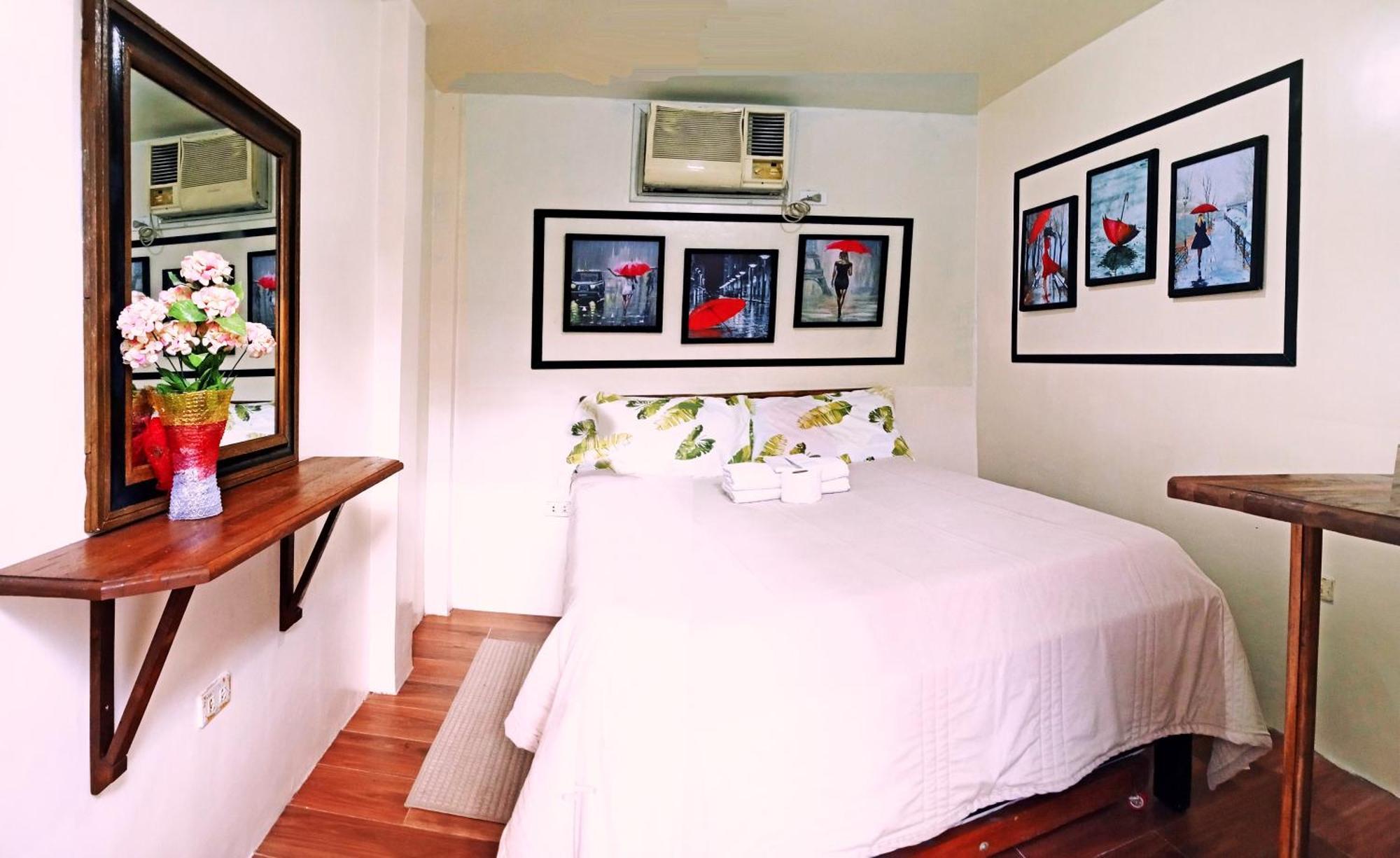 Leizel'S Bed & Breakfast Palompon Εξωτερικό φωτογραφία